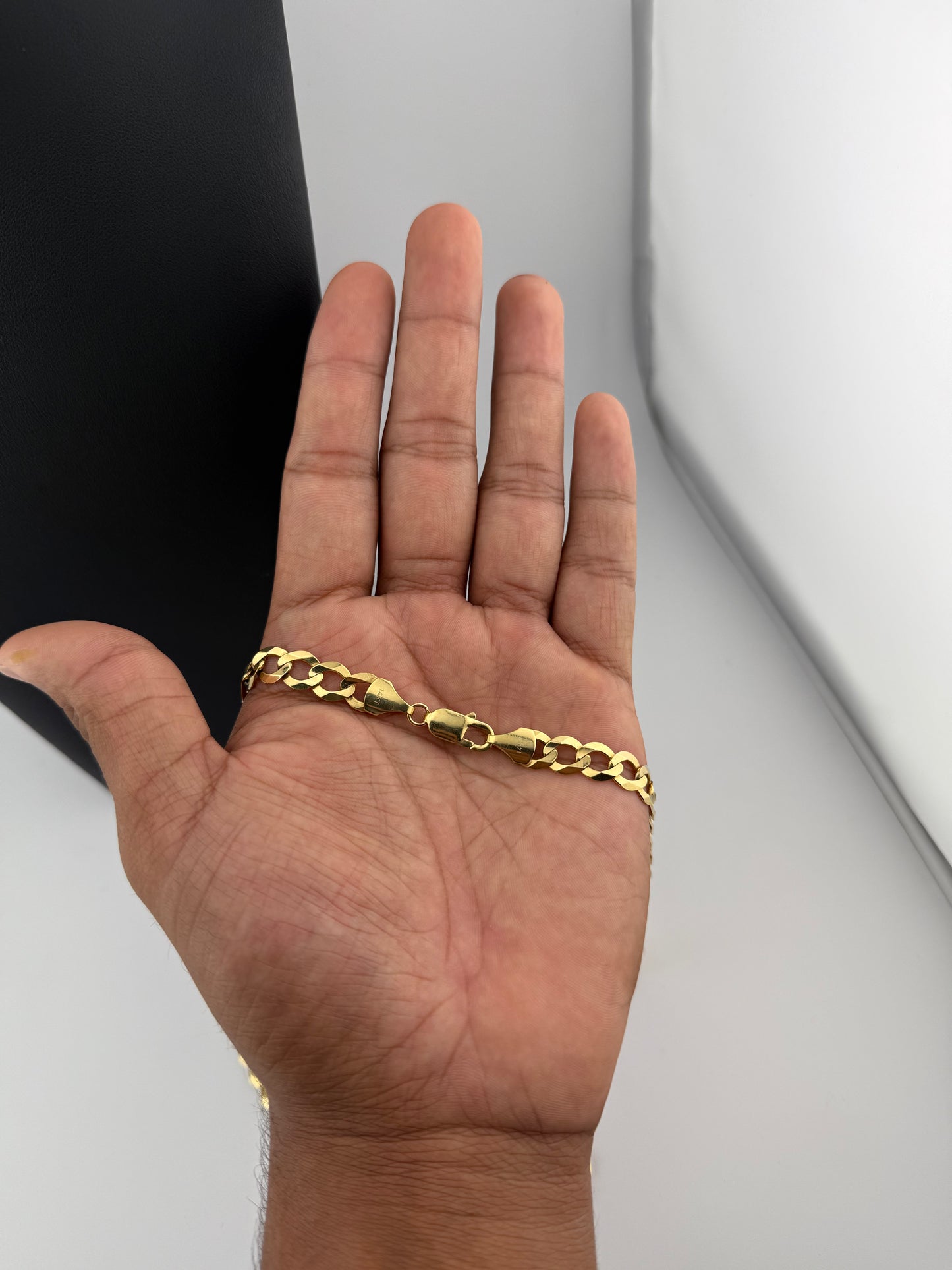 Cadena CUBANA LINK 24" 8.5mm ORO 14K