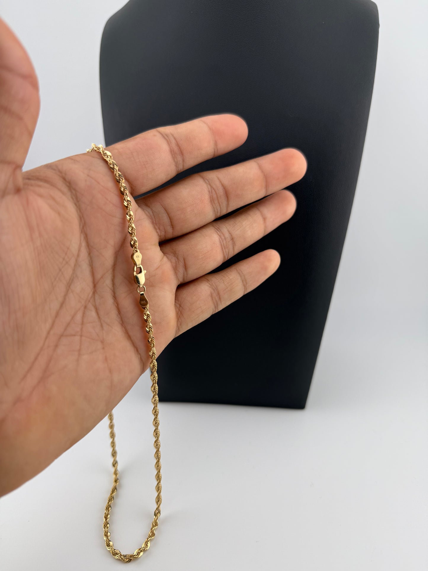 Cadena TORSAL 16" 2.5mm ORO 14K