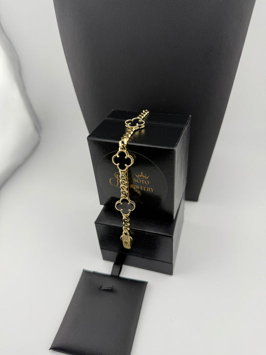 Pulsera de flores negras💍